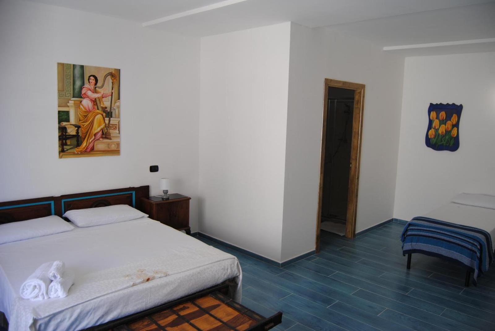 B & B Palazzo Maestro & Corte Maestro Rooms 加利波利 客房 照片